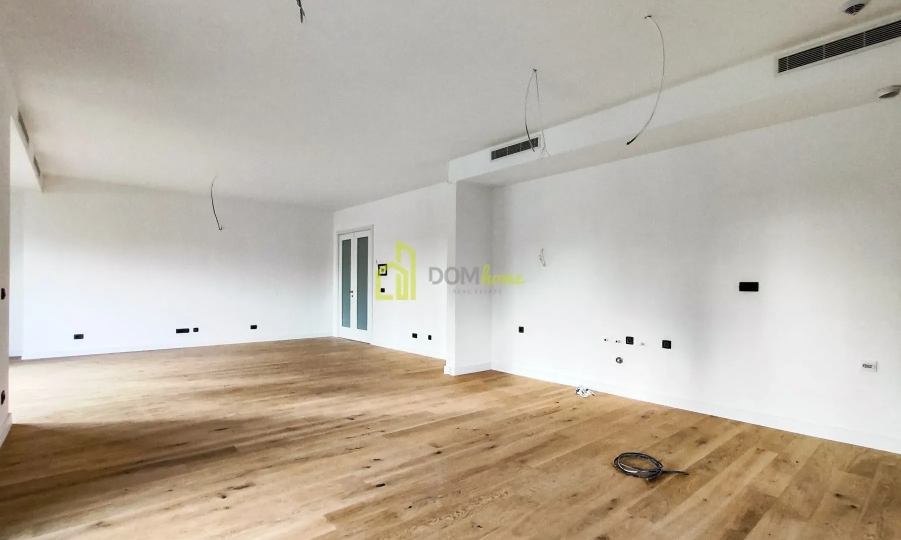 Rent, three bedroom apartment, 140m², Centar, Podgorica