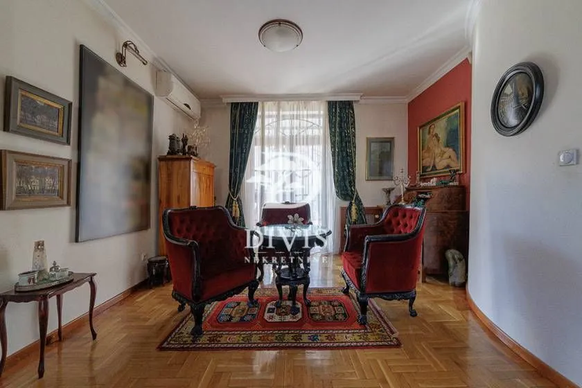 Prodaja, kuća, 377m², Trošarina, Voždovac Sve Podlokacije