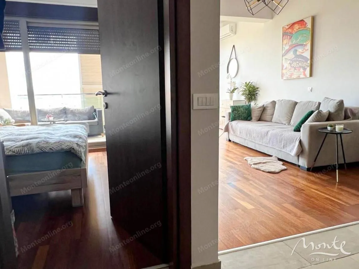 Sale, one bedroom apartment, 56m², Tivat, Crna Gora