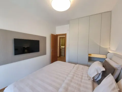 Prodaja, trosoban stan, 98m², Rozino, Budva - image 10