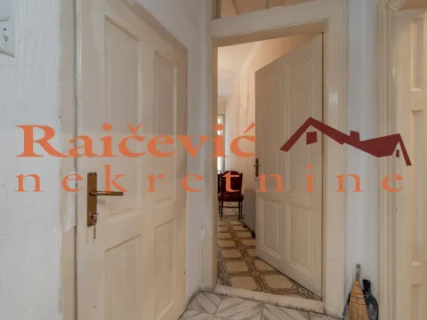 Rent, two bedroom apartment, 80m², Cvetni Trg, Vračar Sve Podlokacije - image 13