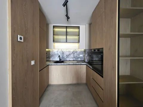 Rent, apartment, 51m², Tološka šuma, Podgorica - image 3