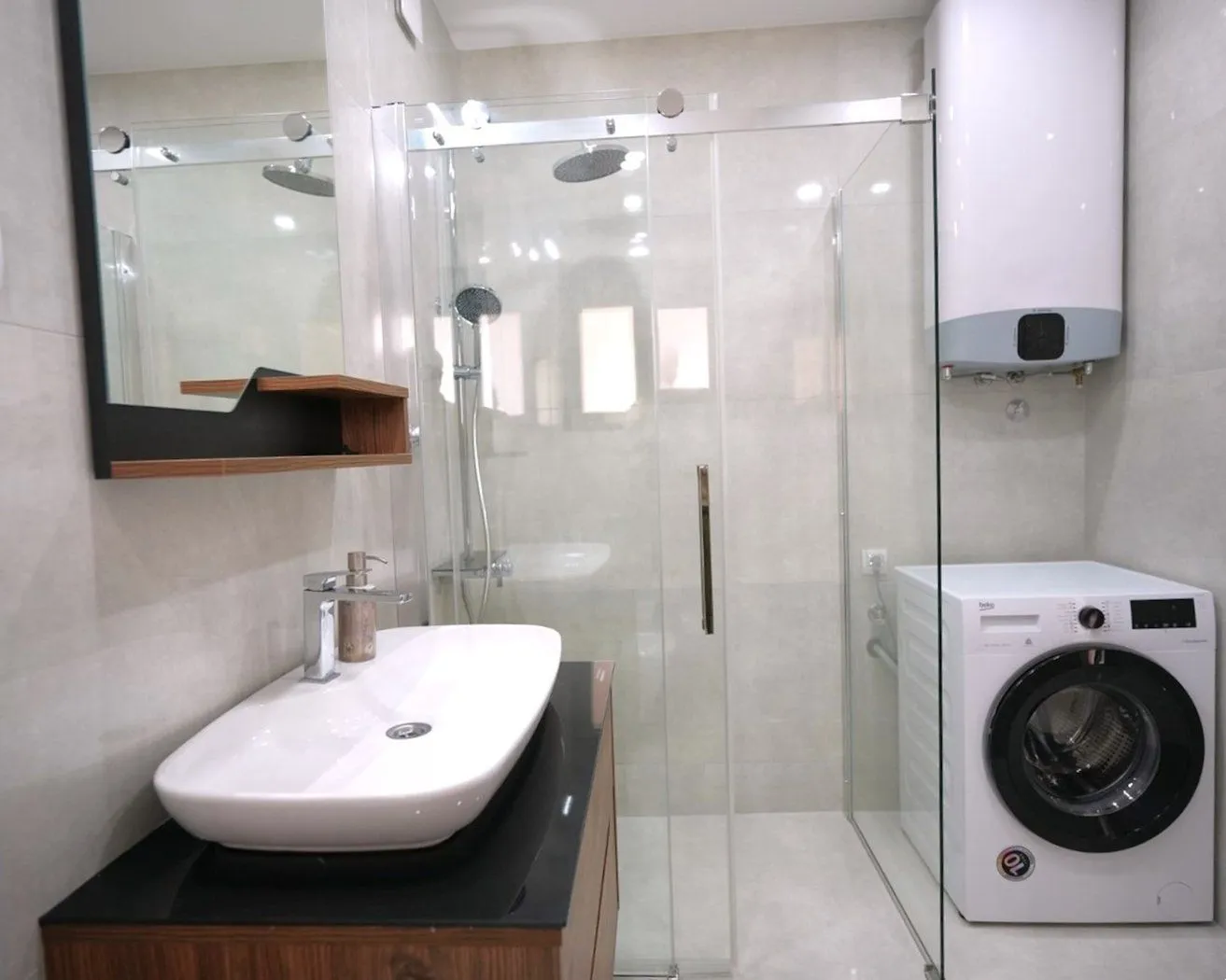 Rent, apartment, 95m², Pod Goricom, Podgorica