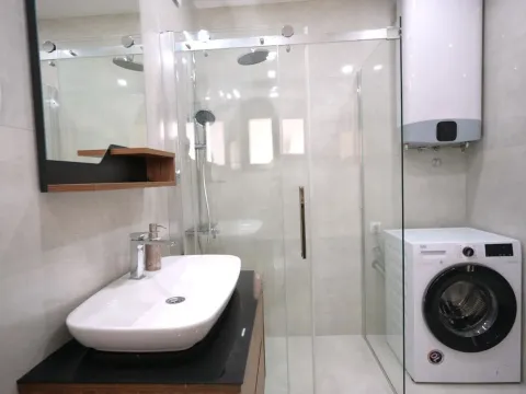 Izdavanje, stan, 95m², Pod Goricom, Podgorica - image 7