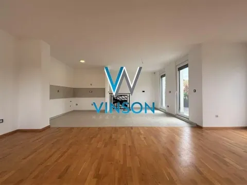 Prodaja, četvorosoban stan, 124m², Sremska Kamenica, Petrovaradin - image 4