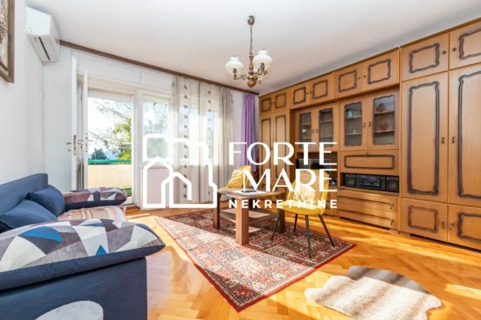 Prodaja, dvosoban stan, 73m², Herceg Novi, Crna Gora