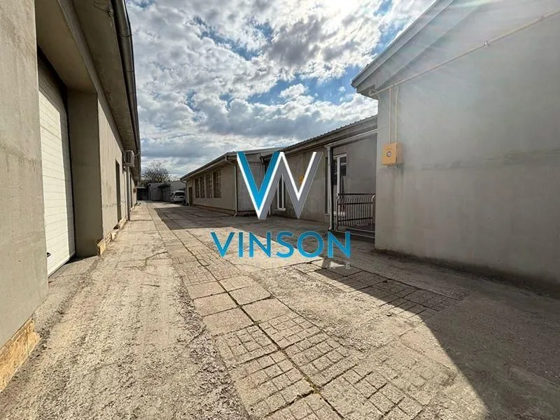 Rent, office space, 260m², Salajka, Novi Sad Sve Podlokacije