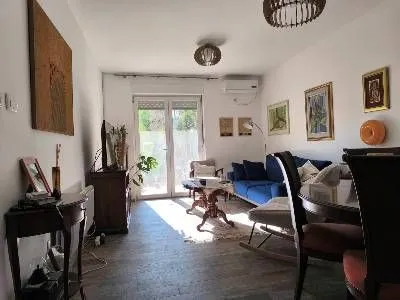 Prodaja, dvosoban stan, 66m², Vezirov Most, Podgorica