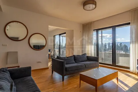 Rent, three bedroom apartment, 129m², Donja Lastva, Tivat - image 2