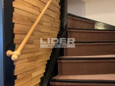 Izdavanje, trosoban stan, 73m², Stari Grad, Beograd - image 11