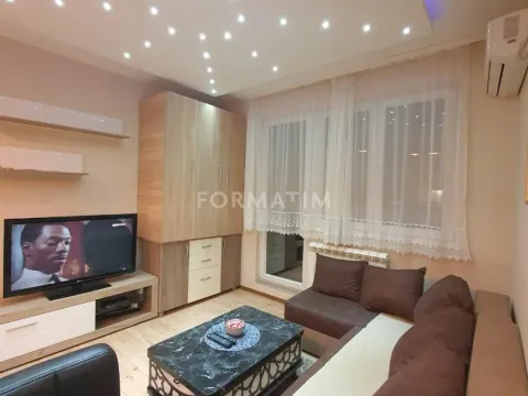 Stan in Gradska Bolnica