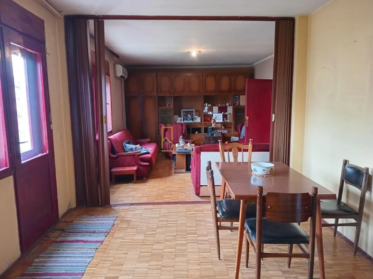 Prodaja, trosoban stan, 90m², Zagorič, Podgorica