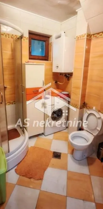Izdavanje, dvosoban stan, 40m², Čukarica, Beograd