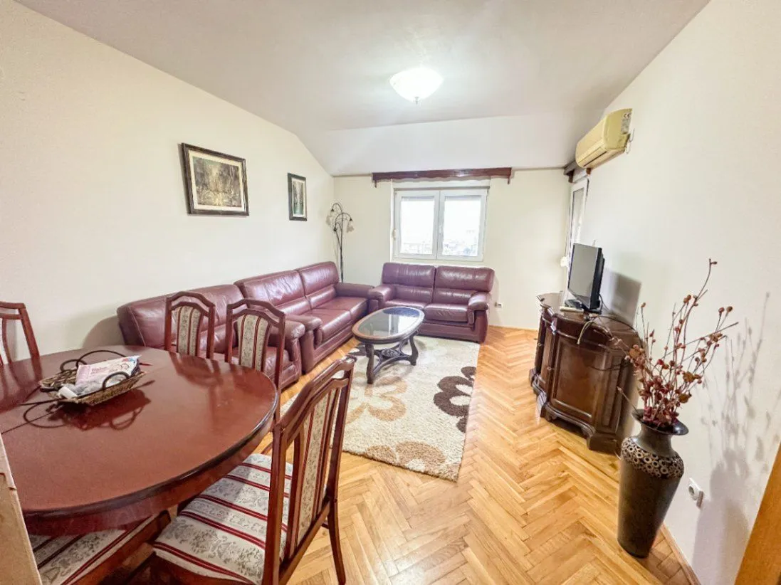 Rent, one bedroom apartment, 48m², Stari Aerodrom, Podgorica