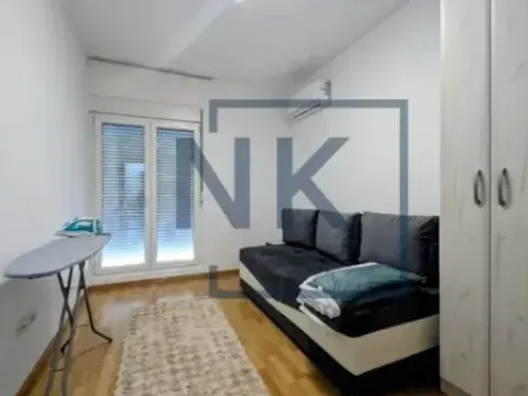 Izdavanje, dvosoban stan, 68m², Stara Varoš, Podgorica - image 11