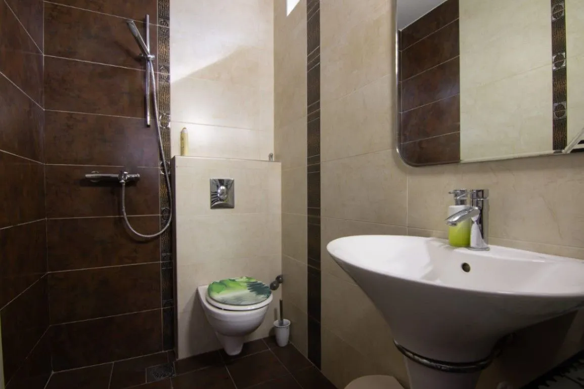 Izdavanje, kuća, 230m², Bezanijska Kosa 1, Bežanijska Kosa Sve Podlokacije