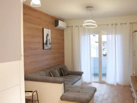 Rent, studio apartment, 30m², Budva, Crna Gora - image 17