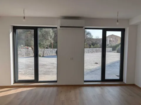 Sale, apartment, 109m², Kamenovo, Budva - image 2