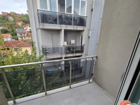 Prodaja, jednosoban stan, 43m², Dalmatinska ulica, Podgorica - image 8