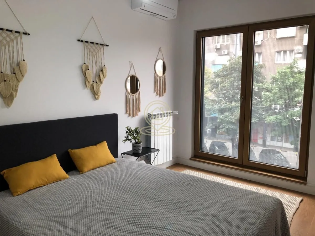 Rent, two bedroom apartment, 54m², Savski Venac, Beograd