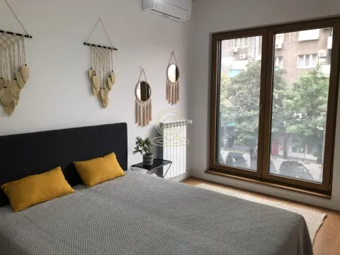 Rent, two bedroom apartment, 54m², Savski Venac, Beograd - image 5