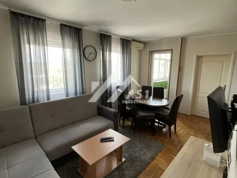Stan in Podbara
