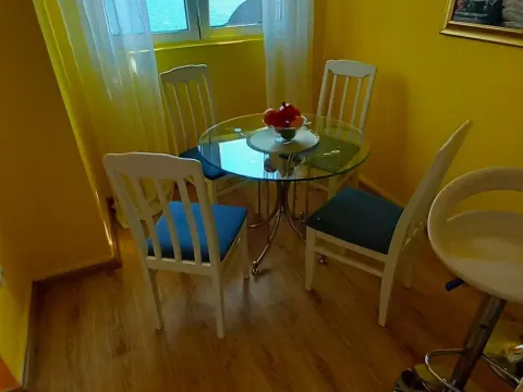 Rent, one bedroom apartment, 50m², Centar, Tivat - image 4