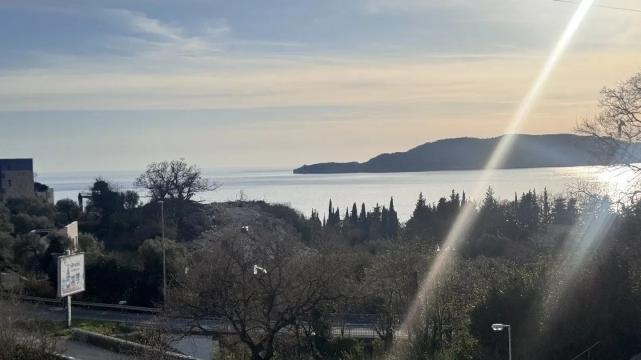 Sale, apartment, 58m², Kamenovo, Budva