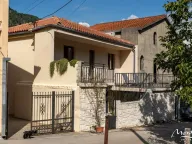 Sale, house, 110m², Kotor, Crna Gora - image 2