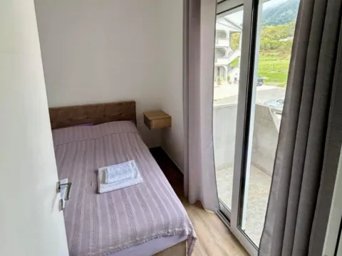 Izdavanje, jednosoban stan, 40m², Gradiošnica, Tivat - image 9