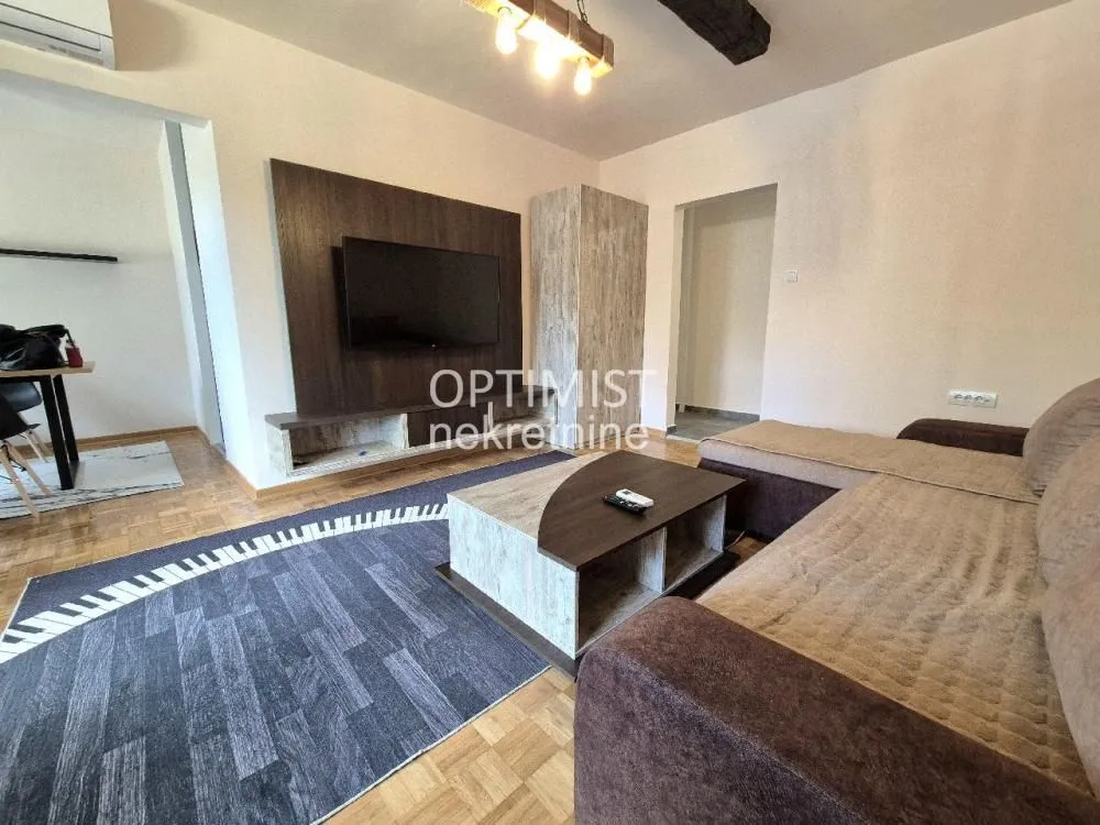 Izdavanje, dvosoban stan, 50m², Čukarica, Beograd