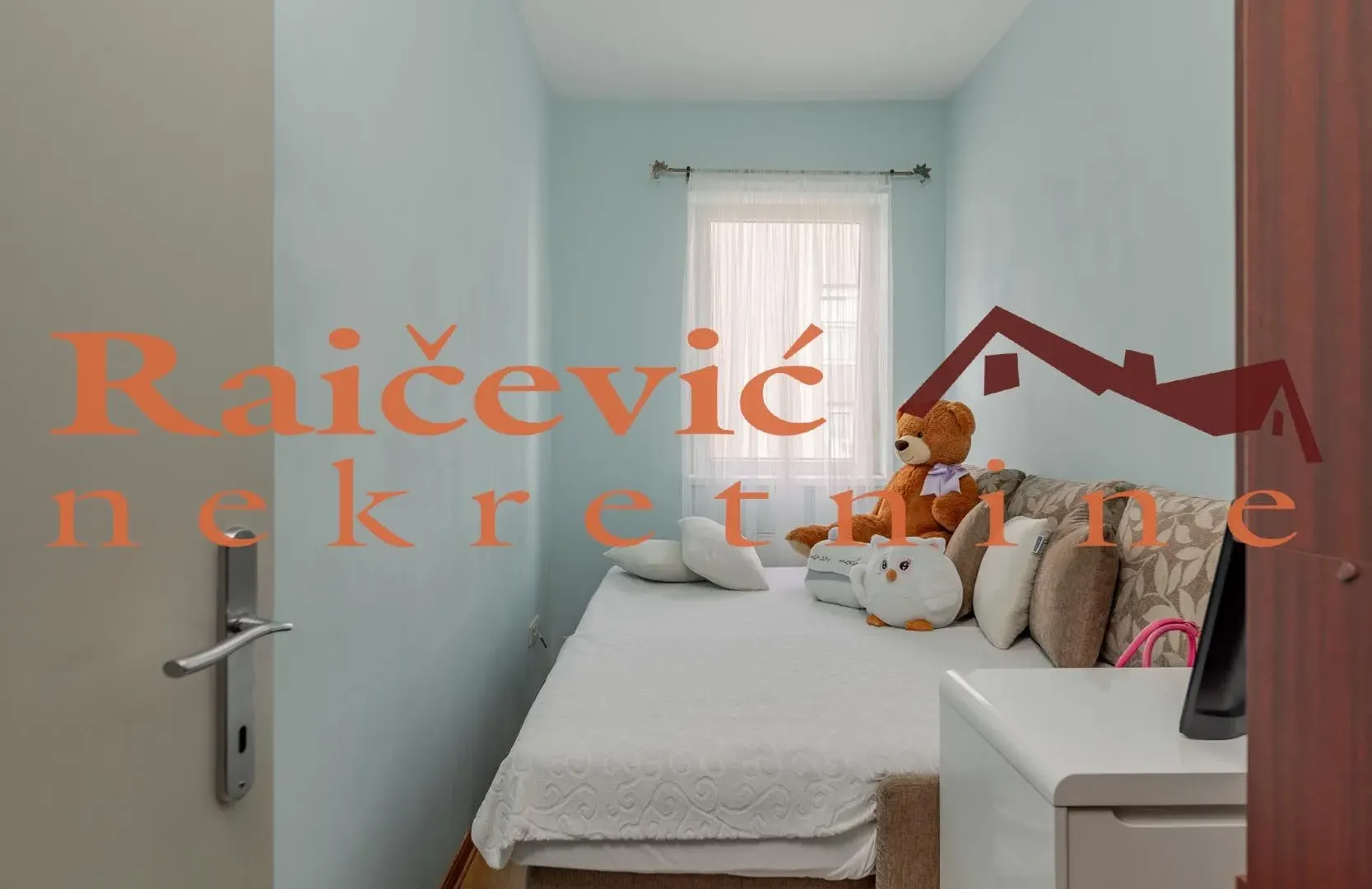 Prodaja, dvosoban stan, 68m², Zemun Gornji Grad, Zemun Sve Podlokacije