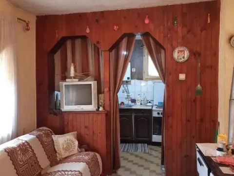 Sale, house, 203m², Mijatovac, Ćuprija - image 3