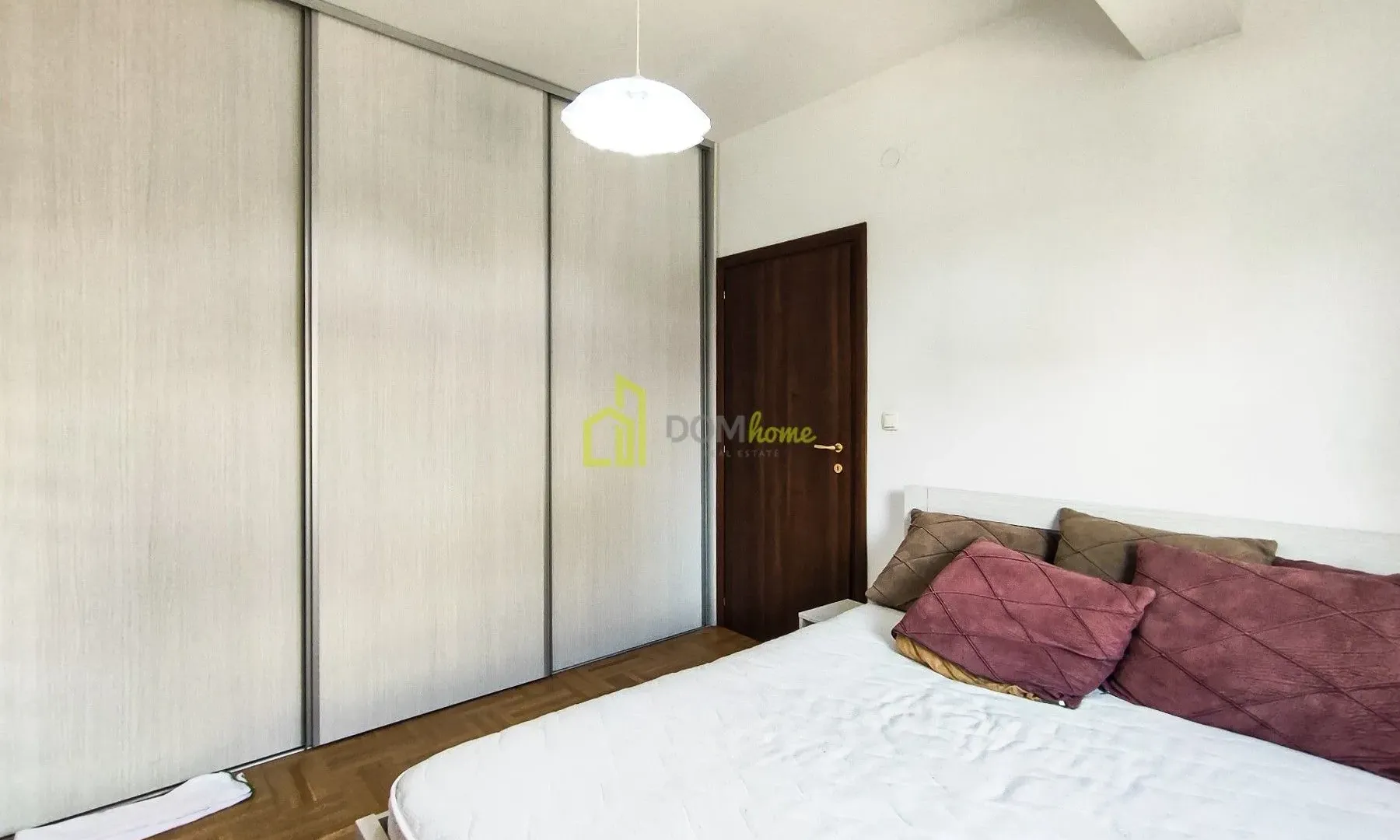 Prodaja, dvosoban stan, 72m², Momišići, Podgorica