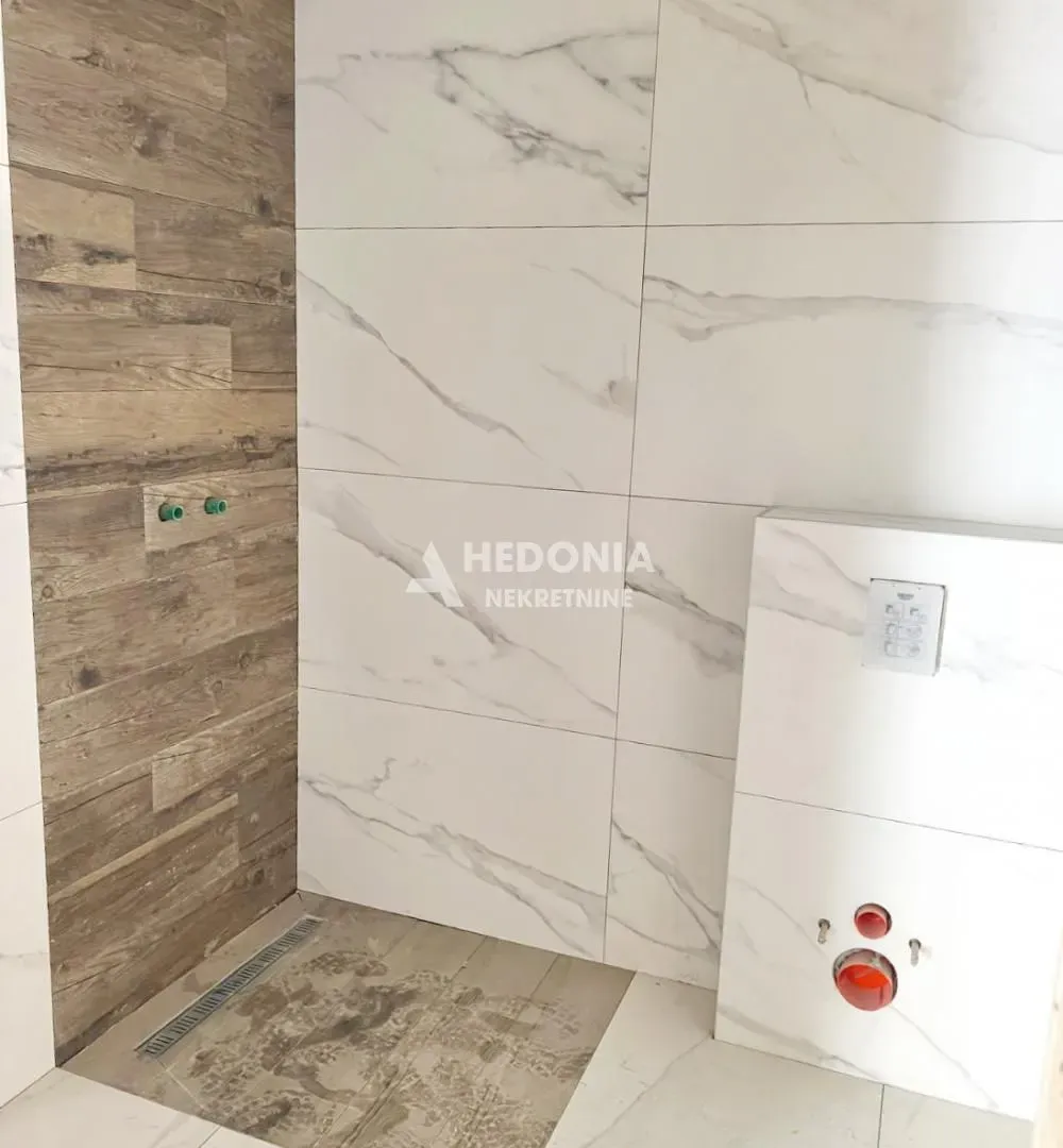 Sale, four bedroom apartment, 145m², Lion, Zvezdara Sve Podlokacije