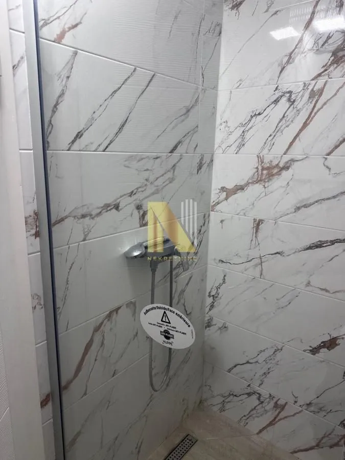 Izdavanje, trosoban stan, 65m², Veternik, Novi Sad Sve Podlokacije