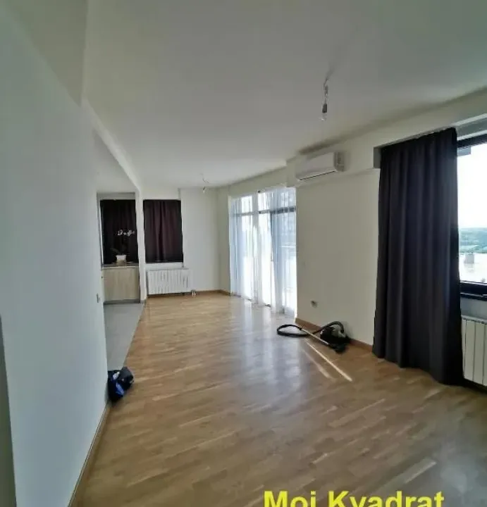 Sale, four bedroom apartment, 112m², Savski Venac, Beograd