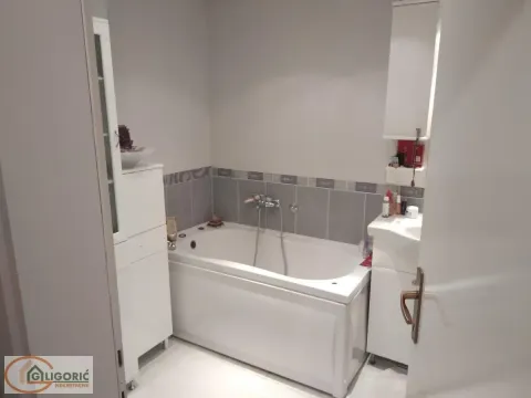 Prodaja, trosoban stan, 90m², Lion, Zvezdara Sve Podlokacije - image 14