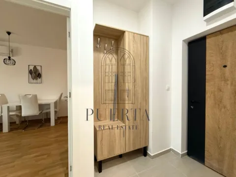 Izdavanje, jednosoban stan, 45m², Pobrežje, Podgorica - image 12