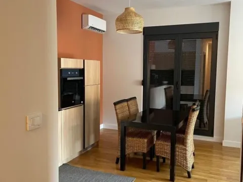 Rent, one bedroom apartment, 70m², Seljanovo, Tivat - image 4