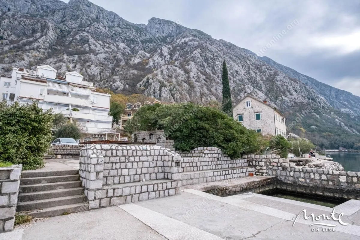 Prodaja, dvosoban stan, 44m², Ljuta, Kotor