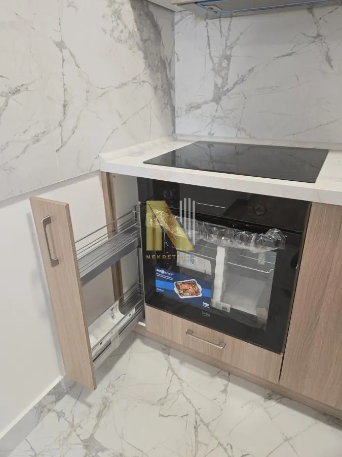 Izdavanje, dvosoban stan, 48m², Avijatičarsko naselje, Novi Sad Sve Podlokacije