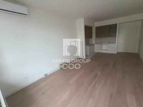 Izdavanje, dvosoban stan, 83m², Savski Venac, Beograd - image 15