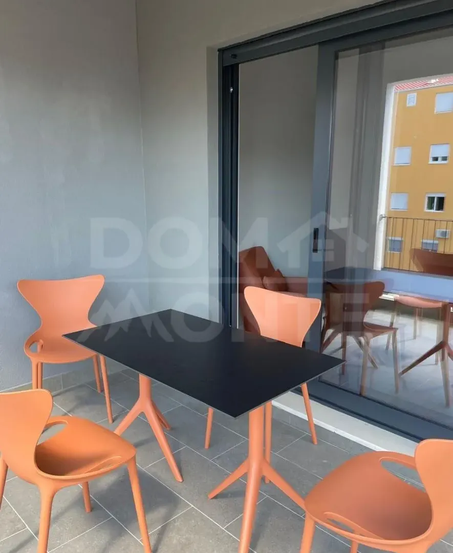 Rent, two bedroom apartment, 70m², Tivat, Crna Gora