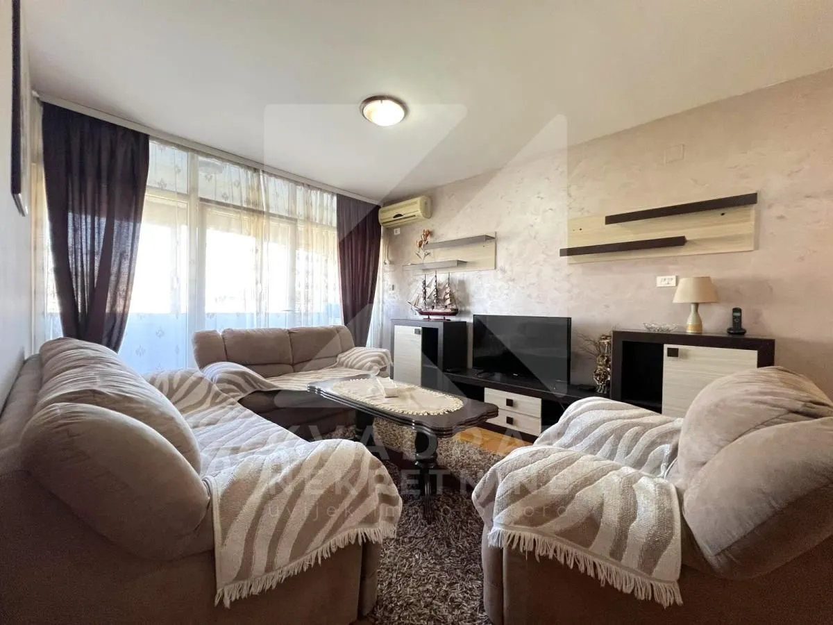 Rent, one bedroom apartment, 43m², 1 maj, Podgorica