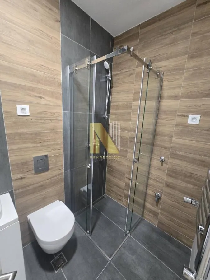Prodaja, jednosoban stan, 49m², Centar, Novi Sad