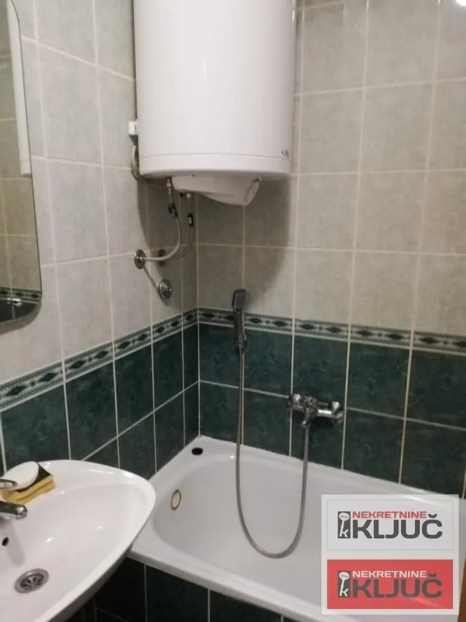 Rent, studio apartment, 26m², Salajka, Novi Sad Sve Podlokacije