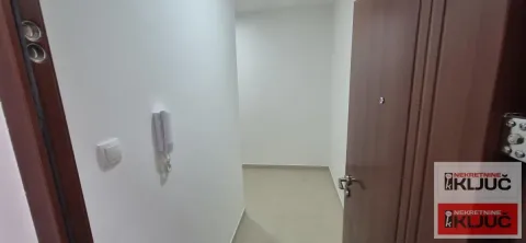 Prodaja, garsonjera, 28m², Lipov gaj, Novi Sad Sve Podlokacije - image 6