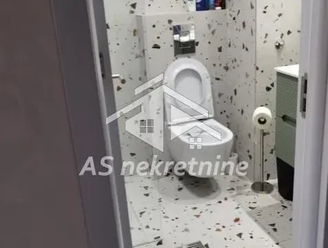 Rent, two bedroom apartment, 45m², Stari Grad, Beograd - image 14