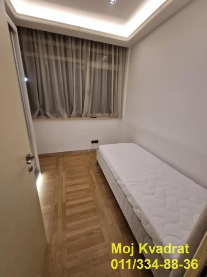 Rent, four bedroom apartment, 148m², Savski Venac, Beograd